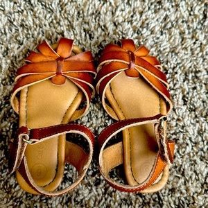 Cat and jack girls sandals